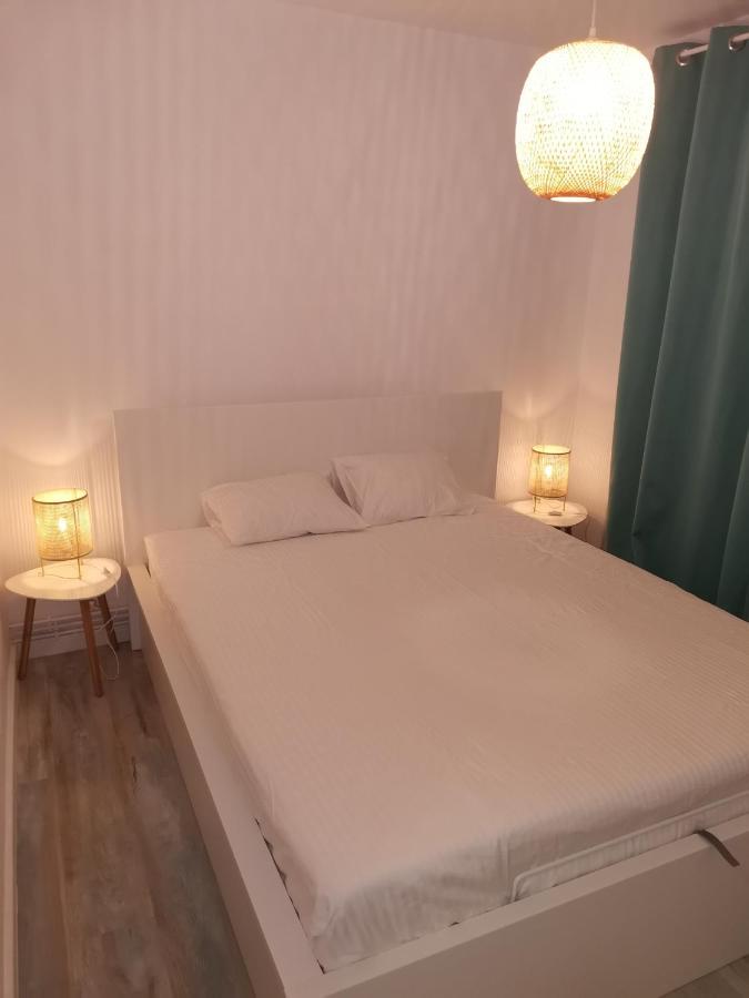Bloom Box Apartments クラヨーヴァ エクステリア 写真