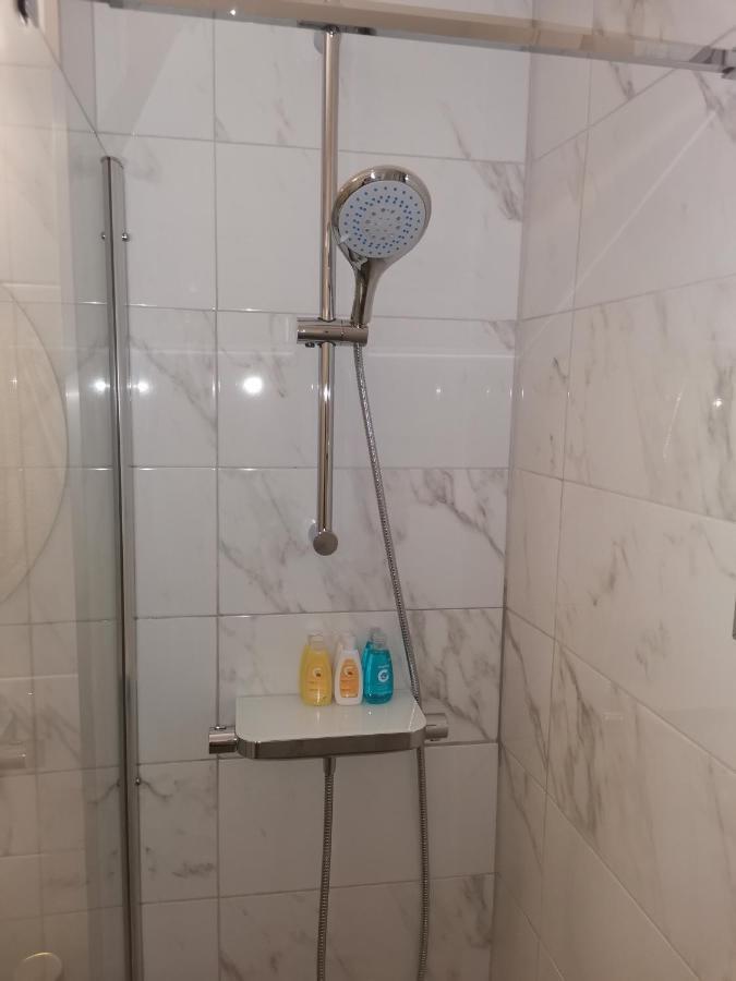 Bloom Box Apartments クラヨーヴァ エクステリア 写真